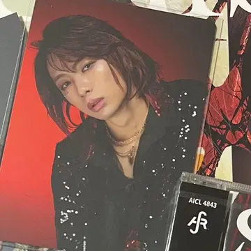 토미타 유키 솔로 재킷 트레이딩 카드