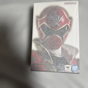 S.H.Figuarts(진골조제법) 해적전대 고카이저 고카이 레드