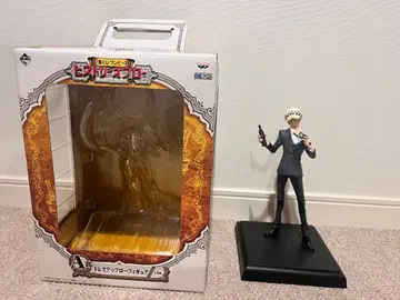 원피스 ONE PIECE 트라팔가 로 드레스업