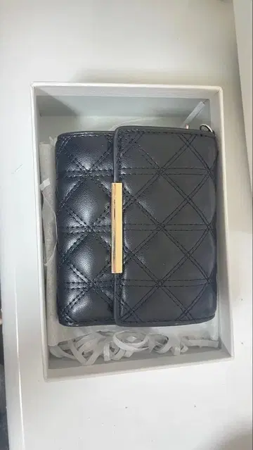 RANDA 퀼팅 3단 접이식 지갑