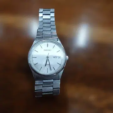 세이코 스피릿 남성 손목시계 데이데이트 쿼츠 중고 작동품