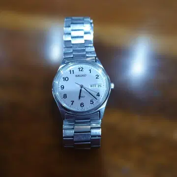 SEIKO 세이코 스피릿 남성 손목시계 데이데이트 쿼츠 중고 작동품