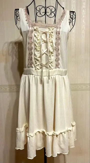 axes femme 원피스 사다리 리본 아이보리 프릴 레이스 M