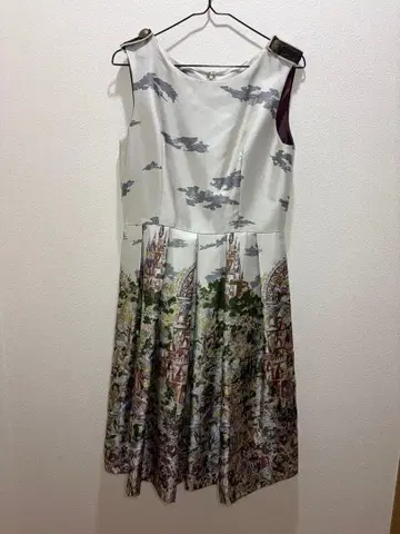 로이스크레용 Lois CRAYON 슬리브리스 원피스 올 패턴