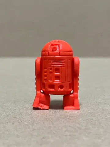 스타 워즈 R2-D2 받침대 포함 지우개 주황색