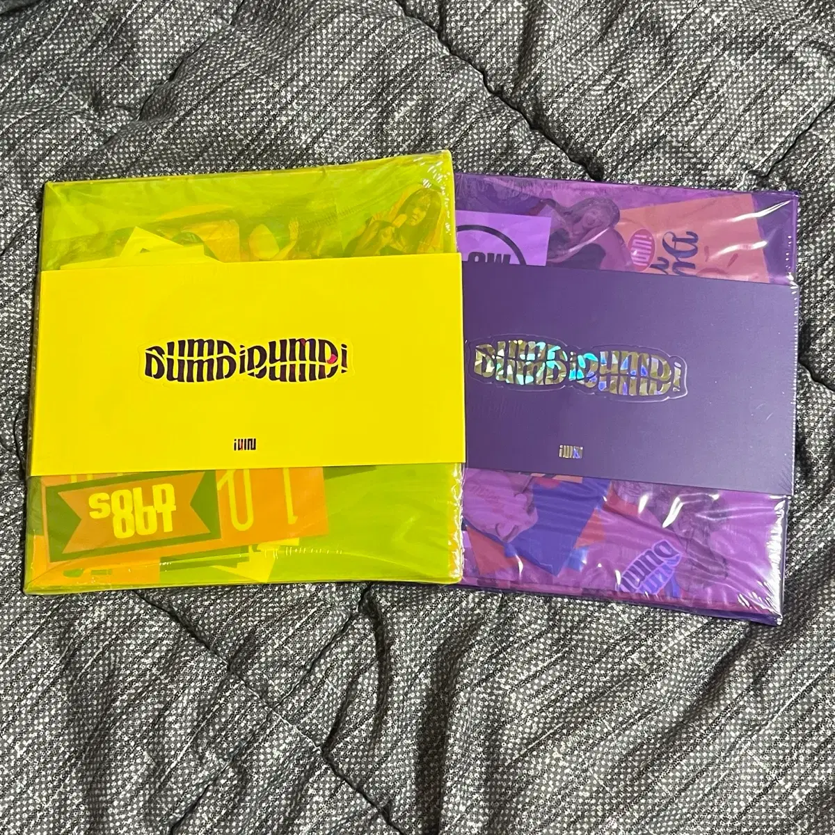 Purple Kiss Yuki sign polaroid wts purplekiss | Bunjang Global