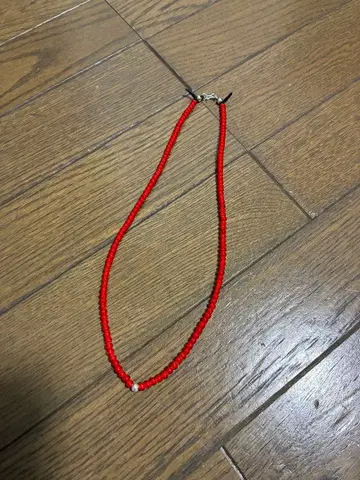 화이트 하트 화이트 하트 핸드메이드 비즈 목걸이