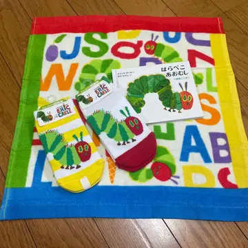 배고픈 애벌레 타월 & 삭스 세트