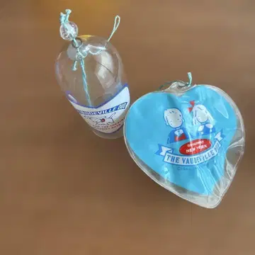 산리오 더 보드빌 디오 1984년 하트형 풍경 Wind Bell 구 로고