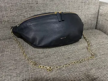 agnes b. 아그네스베 체인 바디백 가죽 숄더백