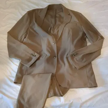 nano UNIVERSE 베이지 셋업