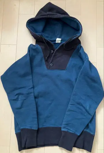 FREEWHEELERS 헨리넥 후드 맨투맨 MEDIUM