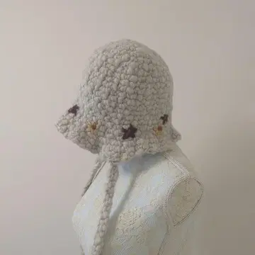 아틀리에 드 사봉의 니트 모자