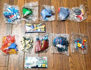 YUjIN SR 시리즈 타츠노코 히어로 리얼 피규어 컬렉션