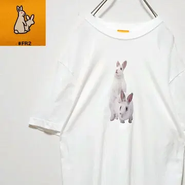 레어 에프알2 리얼 토끼 색정토끼 화이트 반팔 T셔츠