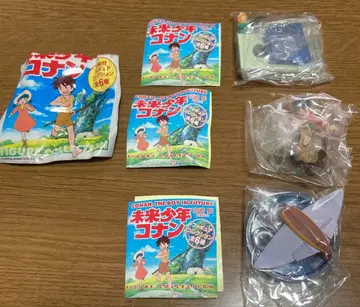 미래소년 코난 받침대 포함 피규어 컬렉션 3종