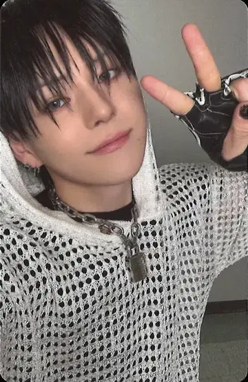 TREASURE SPORTY ver. YOSHI LOVE PULSE B