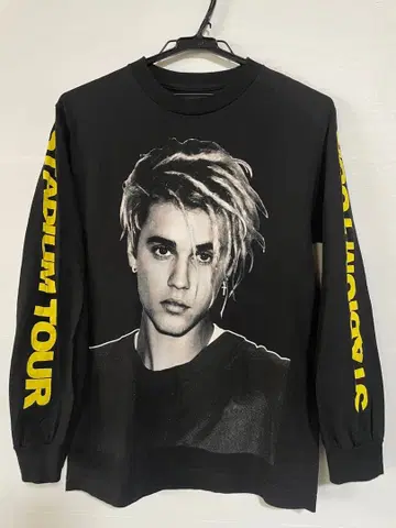 저스틴 비버 투어 T셔츠