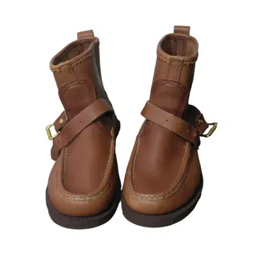 러셀 모카신 노크어바웃