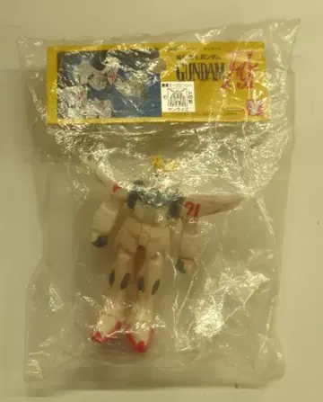 유타카 90mm. 기동전사 건담 F91 건담 F91 옅은 복숭아색 성형