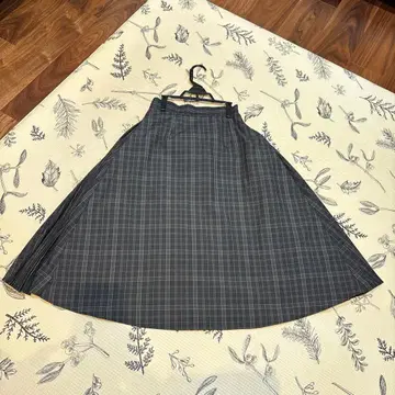 NANO universe 그레이 계열 체크 플리츠 롱 스커트