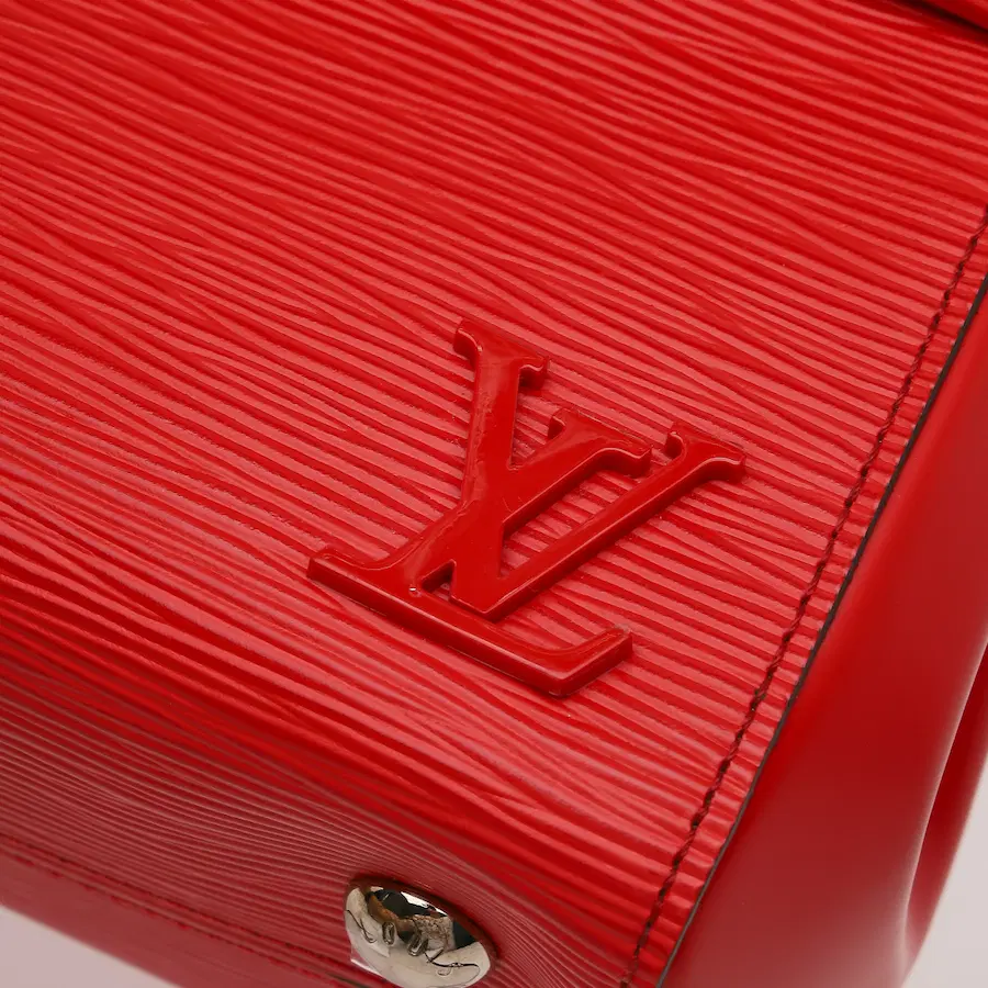 路易威登（LV）Cluny BB Epi