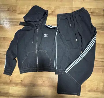 adidas 블랙 데님 셋업 후드 부착