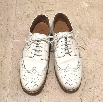 que shoes 화이트 가죽 윙 팁 슈즈 23.5