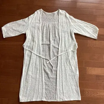 화이트 레이스 롱 가디건