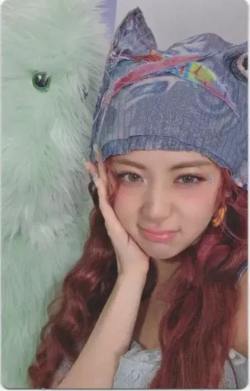 르세라핌 솔로 자켓반 YUNJIN CRAZY 일본반