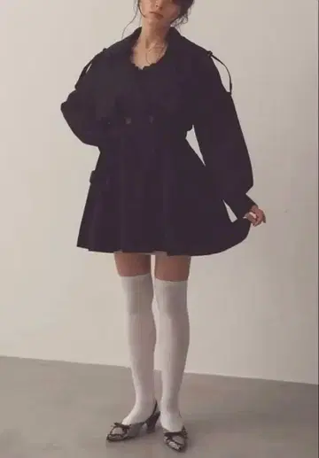 PELLICULE 트렌치코트