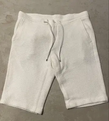 EPOCA UOMO 에포카 하프 팬츠 사이즈 50 화이트