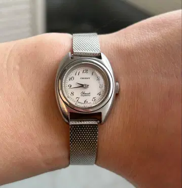 오리엔트 Chamads 수동 와인딩 시계 1960-1970년대