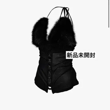 Theredthread furry triangle hook tops