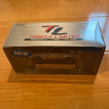 토미카 리미티드 포르쉐 911 터보 (타입 930)