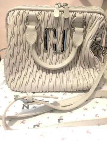 조기 익명 배송 질스튜어트 보스턴 숄더백