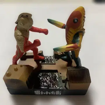 울트라맨 괴수 액션 피규어