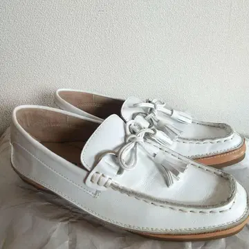 KISCO 가죽 모카신 드라이빙 슈즈 (화이트/사이즈 35)