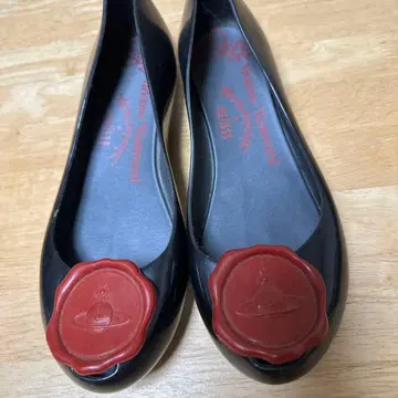 비비안의 Melissa 블랙 플랫슈즈 23cm