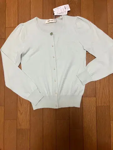 Debut de Flore, 에프데, 아푸와이저 리셰, 윌 셀렉션