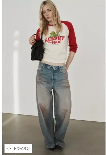 완판 ZARA TRF 미드 라이즈 접이식 허리 데님 팬츠 36