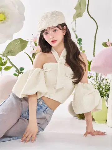 홀터넥 오프숄더 트위드 상의