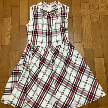 레스 빠세, 윌 셀렉션, 질 바이 질 스튜어트, 다즈린, 미아