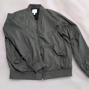 다크 그린 MA-1 플라이트 자켓