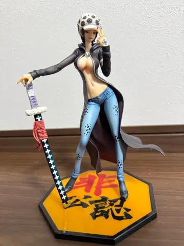 원피스 트라팔가 로 I.R.O 여성화 피규어 상자 없음