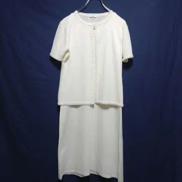 GALLERY VISCONTI 화이트 비즈 장식 니트 셋업