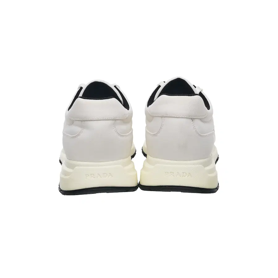 Prada Prax 01 尼龙运动鞋
