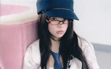 ILLIT TSUTAYA MOKA bomb