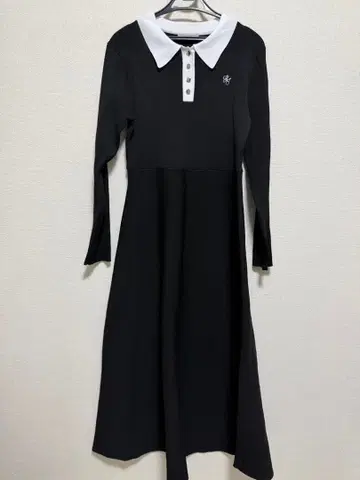 질 바이 질 스튜어트 폴로 넥 원피스