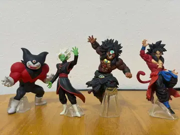 드래곤볼 HG 4체 세트